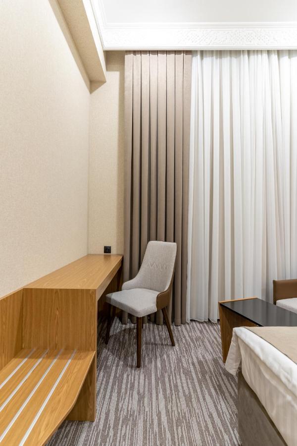 Mirzo Hotel Tashkent Ngoại thất bức ảnh
