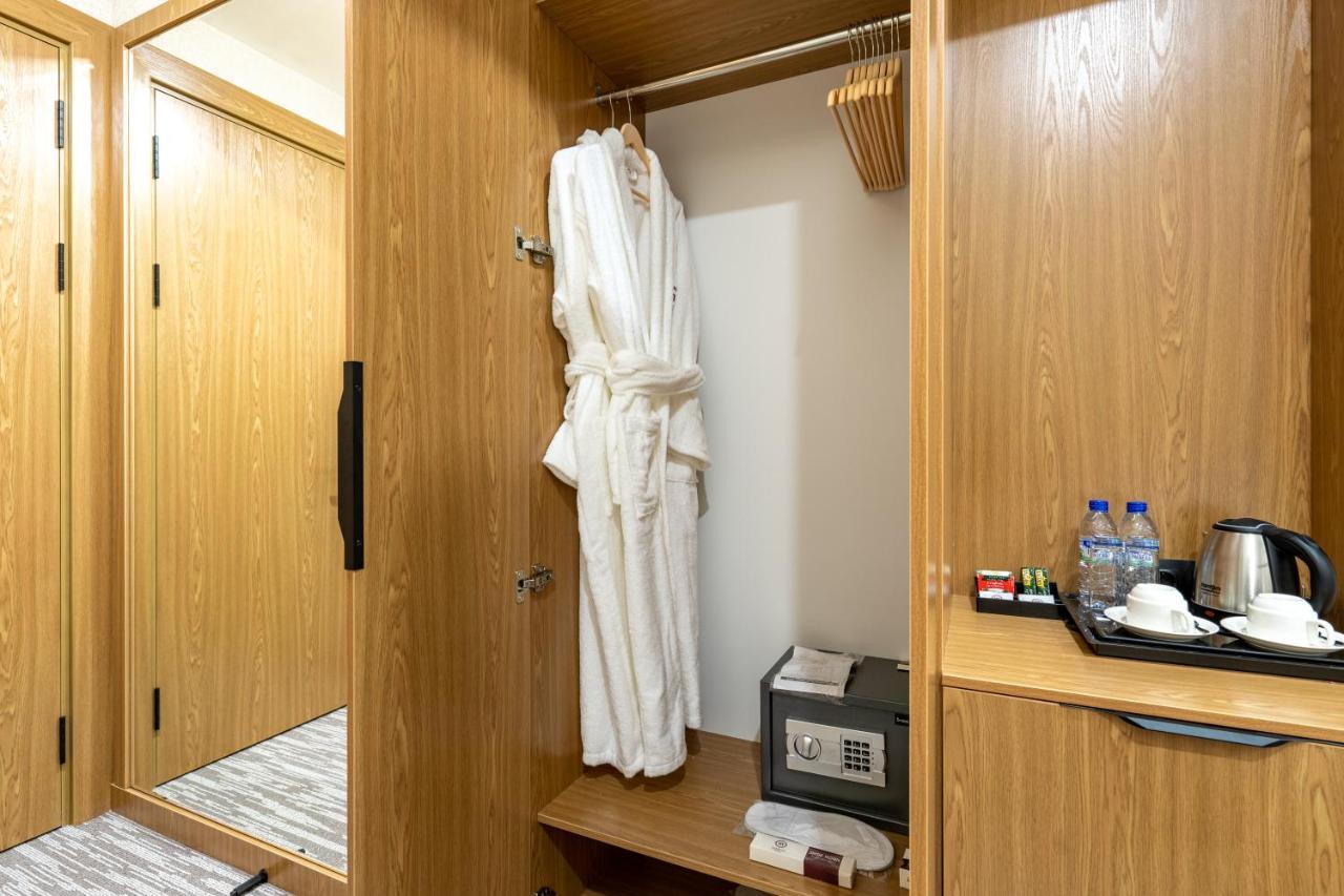 Mirzo Hotel Tashkent Ngoại thất bức ảnh