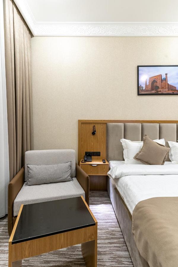 Mirzo Hotel Tashkent Ngoại thất bức ảnh