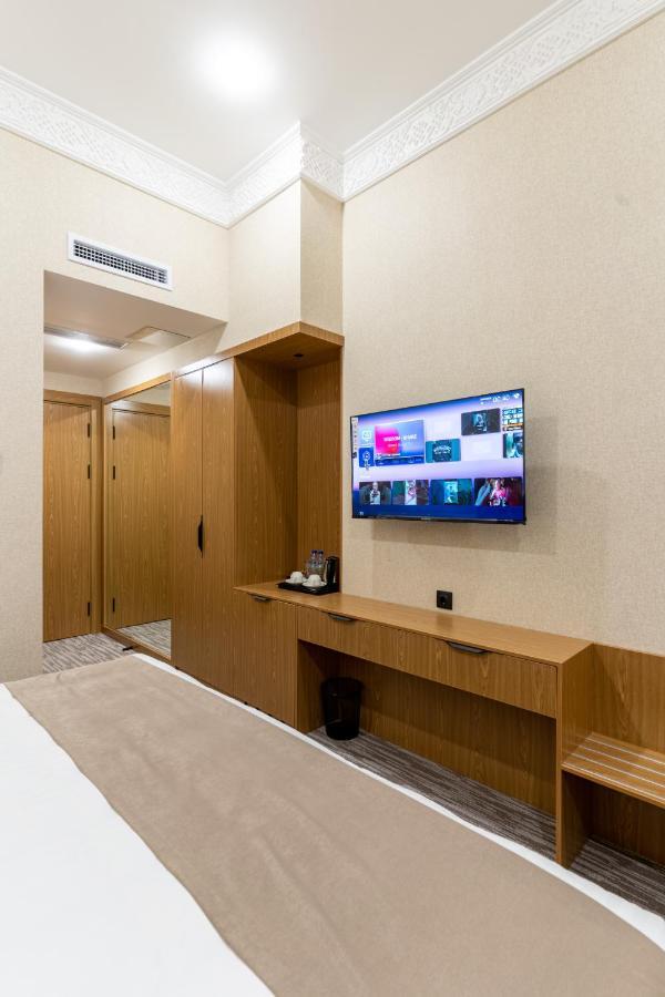 Mirzo Hotel Tashkent Ngoại thất bức ảnh
